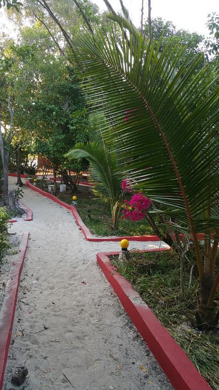 Zanzibar Rock Hotel מראה חיצוני תמונה